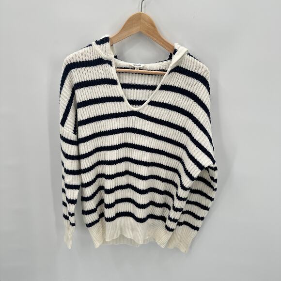 SPLENDID Striped Hooded Knit Sweater in Navy Stripe // M - Picture 6 of 11